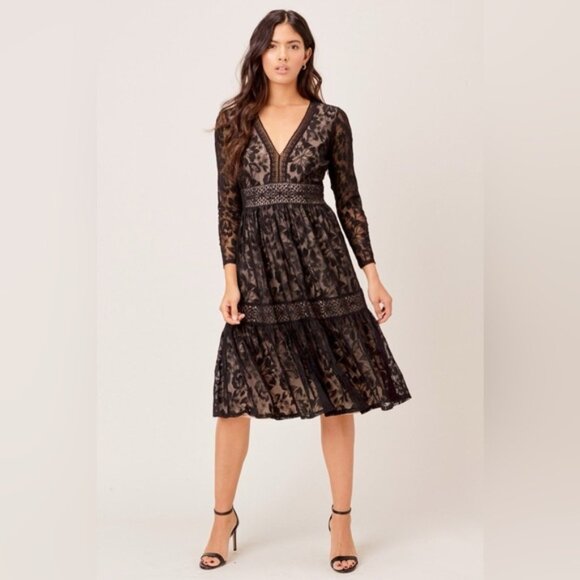 NWT Lovestitch Selena Lace Midi Dress - Picture 2 of 8